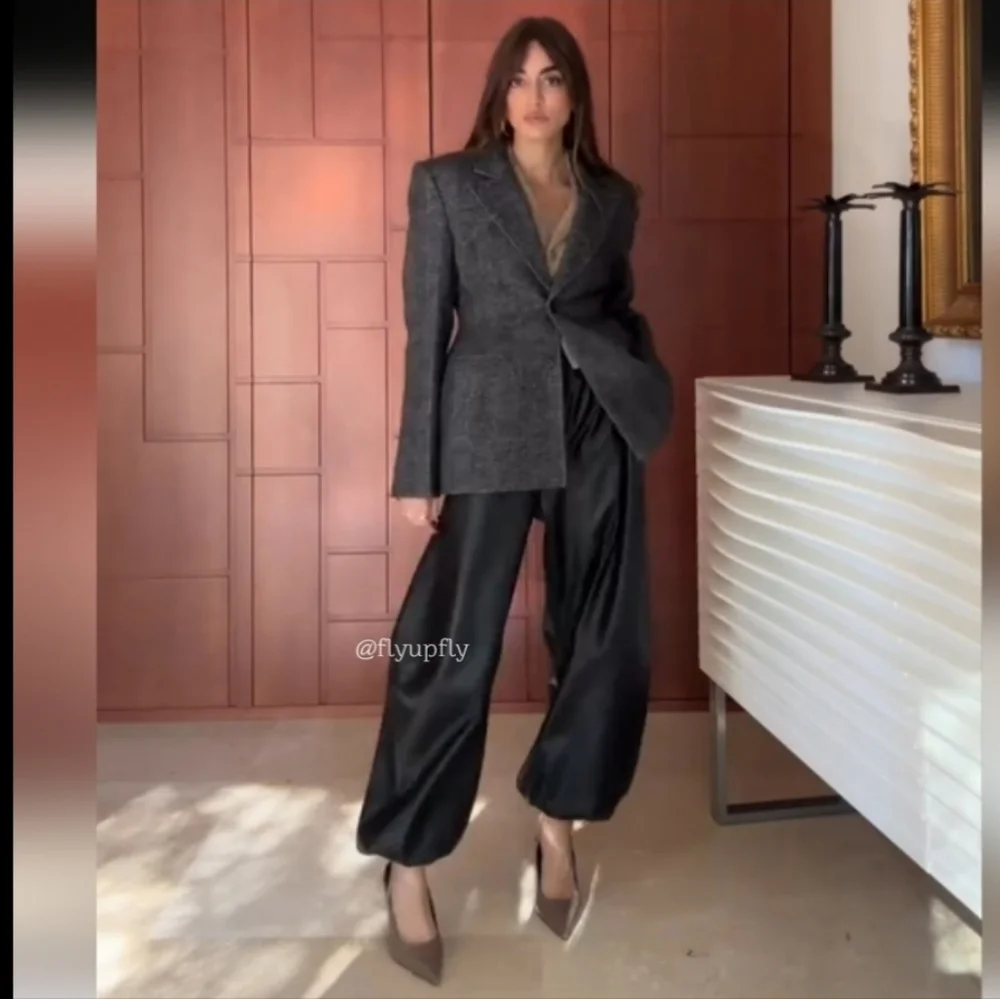 Zara Faux Leather Balloon Pants Black Size S